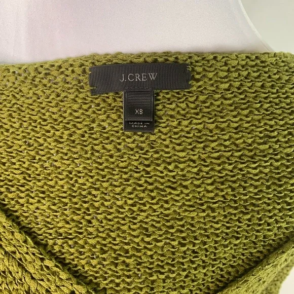 J. Crew flared sleeve swing green v-neck sweater - Picture 10 of 14